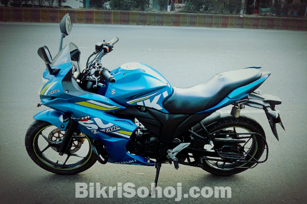 Suzuki gixxer 2019